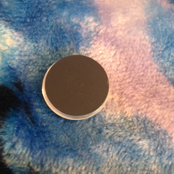 magnet - Picture 2 of 2